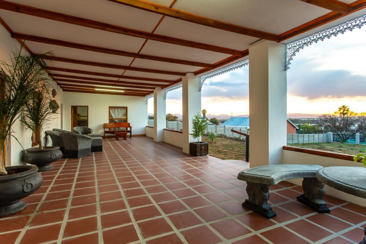 Ravenscliff White House Villa Oudtshoorn Luaran gambar