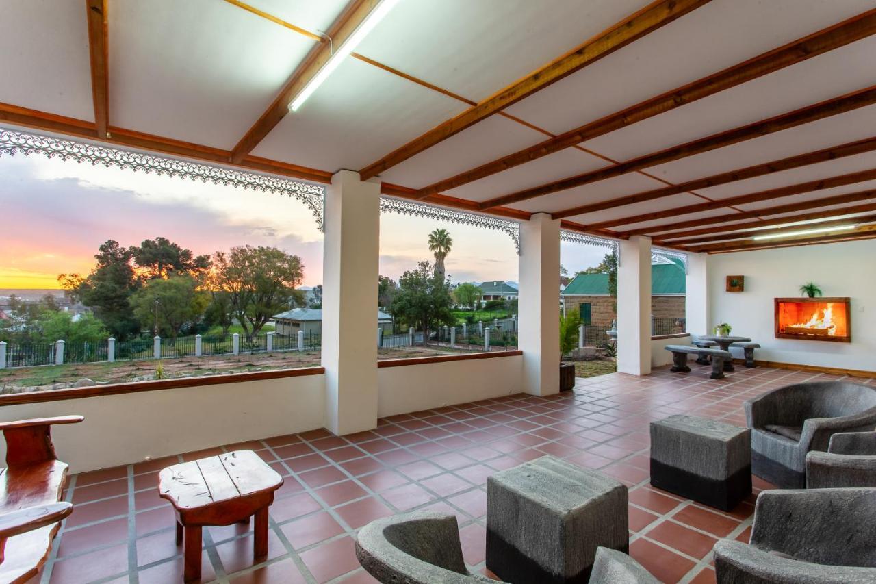 Ravenscliff White House Villa Oudtshoorn Luaran gambar