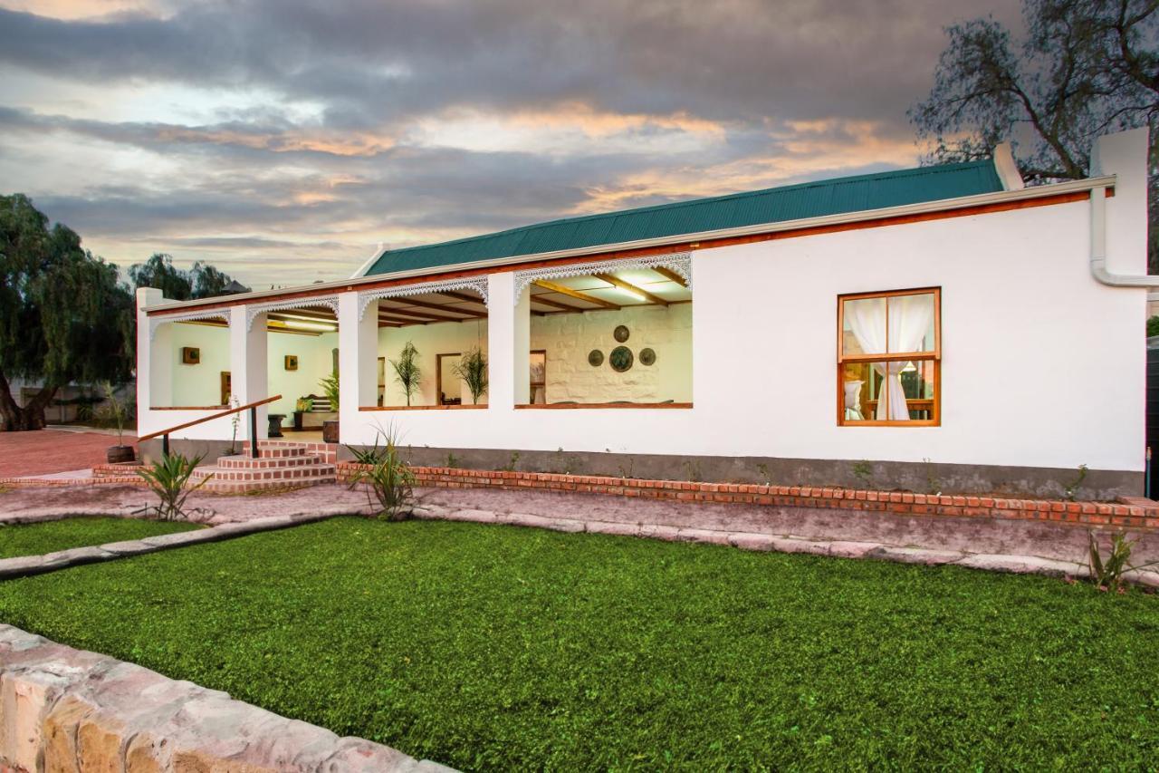 Ravenscliff White House Villa Oudtshoorn Luaran gambar
